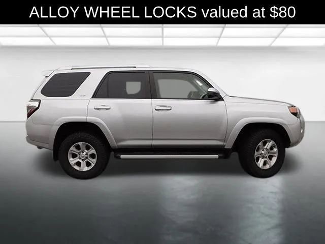Used 2016 Toyota 4Runner SR5 image 4