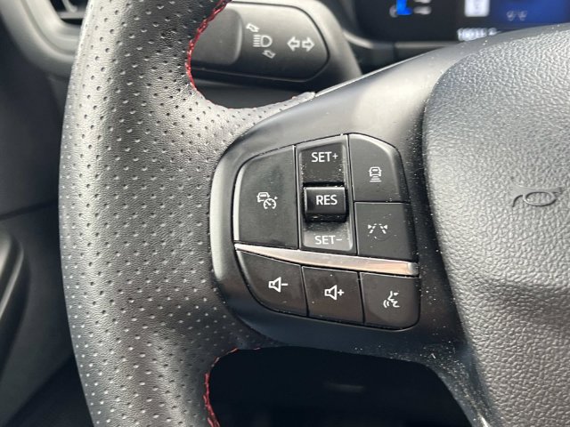 Certified 2024 Ford Escape ST-Line w/ Tech Pack #1 AWD/4WD image 30