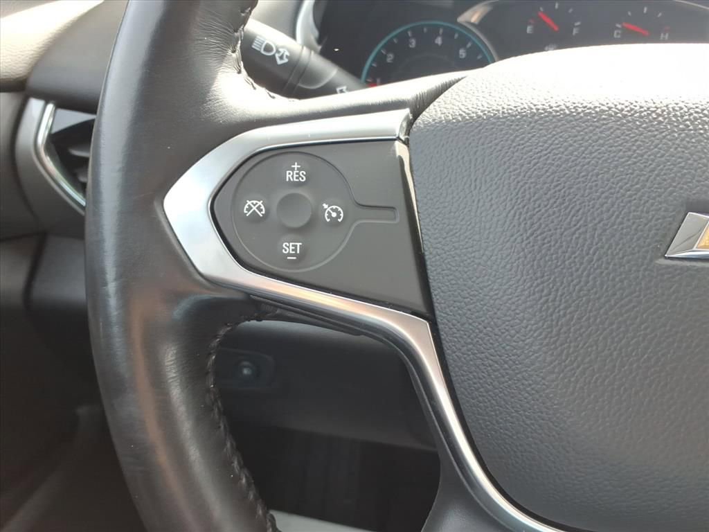 Used 2020 Chevrolet Traverse LT image 24