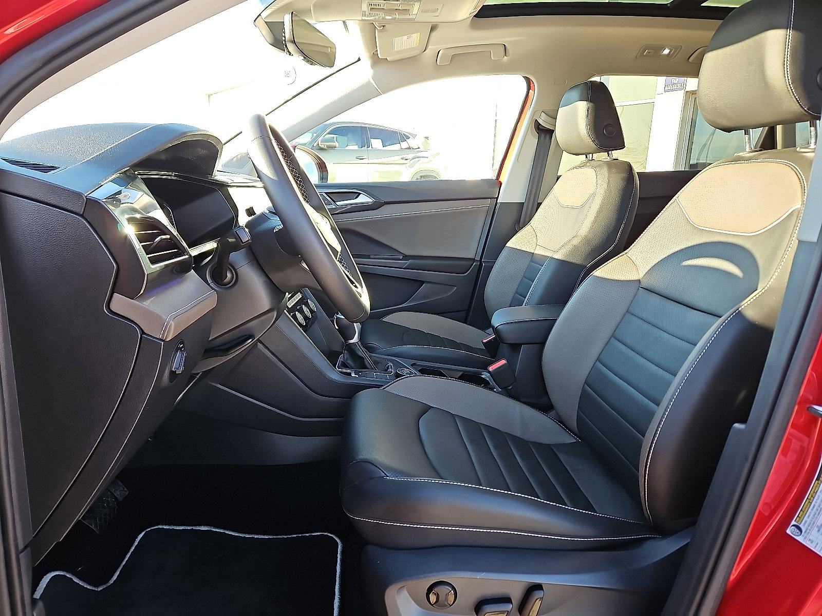 Certified 2023 Volkswagen Taos SEL image 10