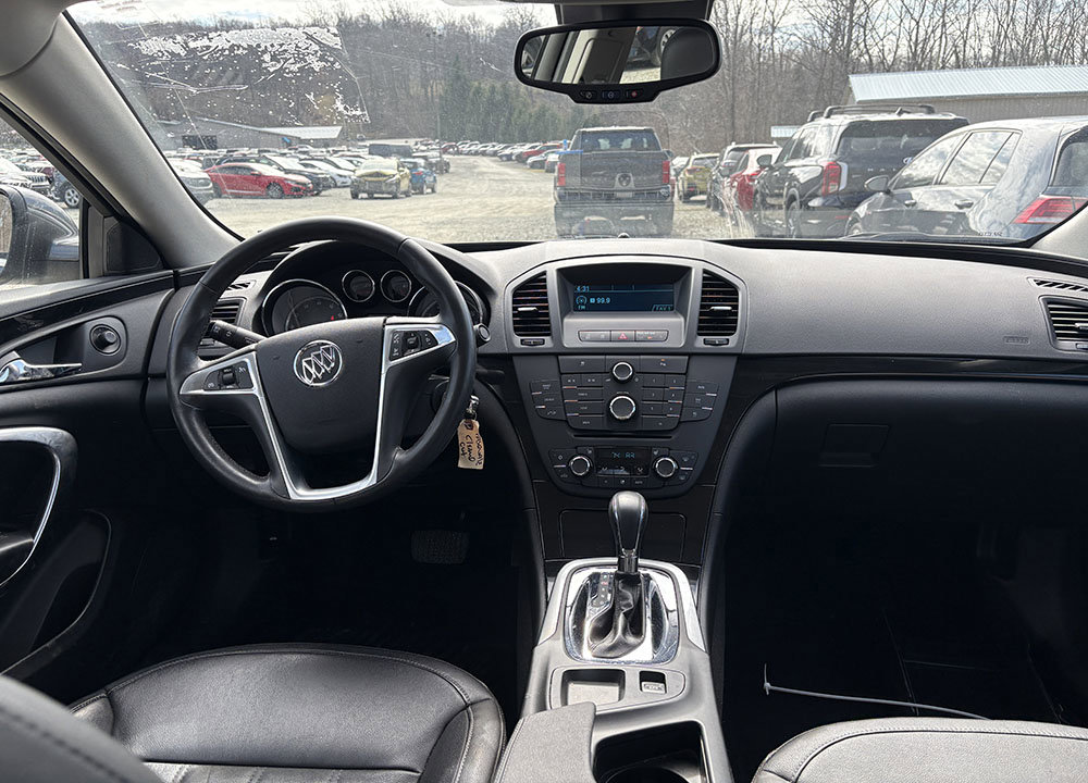 Used 2011 Buick Regal CXL Turbo w/ TO2 Preferred Equipment Group image 6
