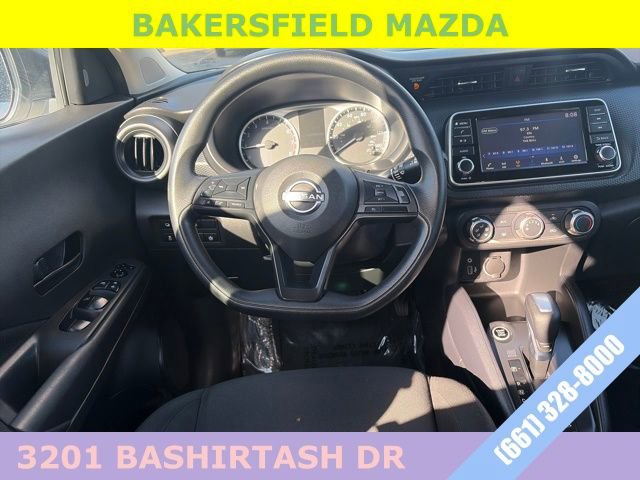 Used 2023 Nissan Kicks S image 13