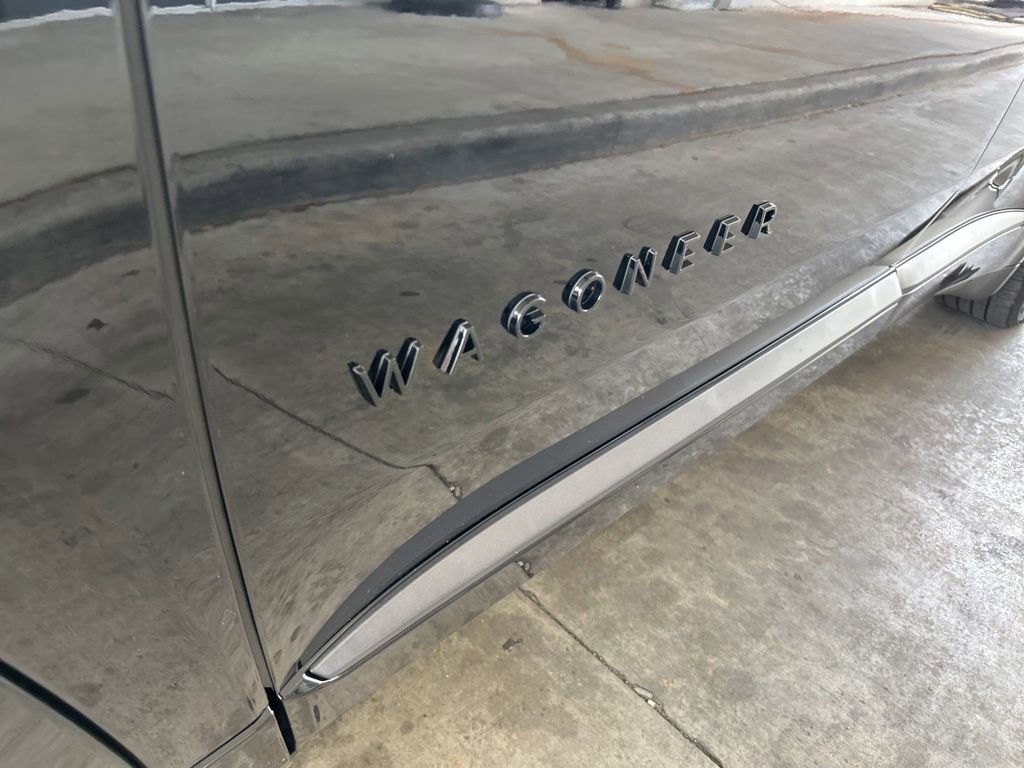 Used 2024 Jeep Wagoneer Launch Edition image 15