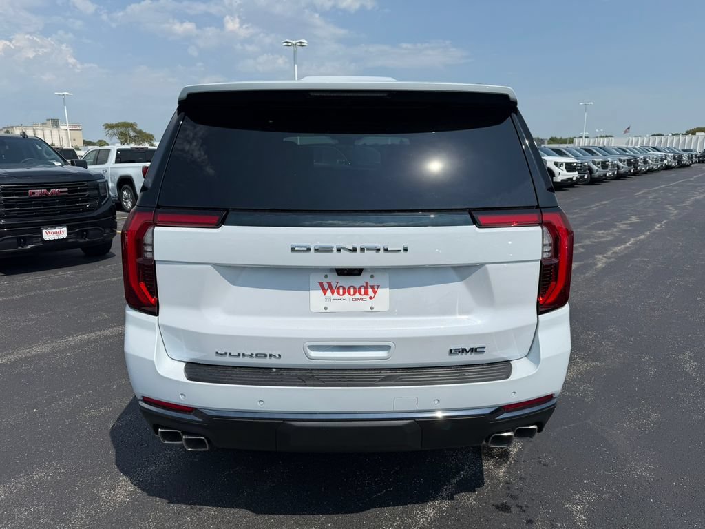 New 2026 GMC Yukon XL Denali Ultimate AWD/4WD image 11