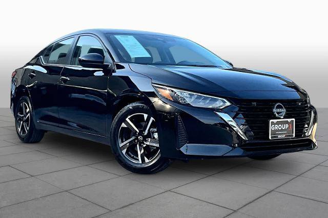 Certified 2025 Nissan Sentra SV FWD image 3