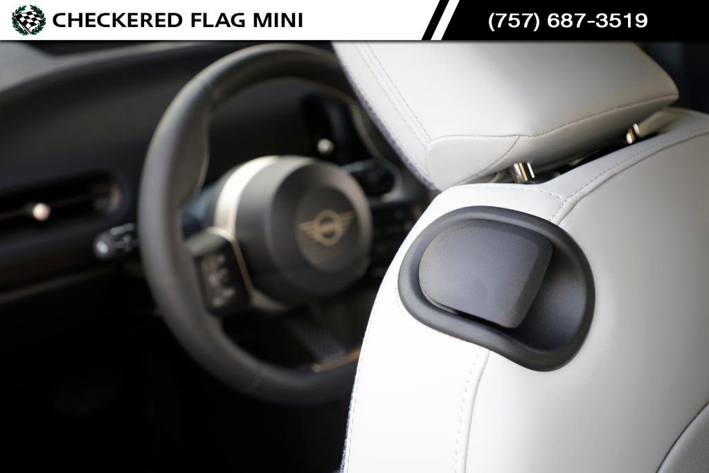 Used 2025 MINI Cooper S image 21