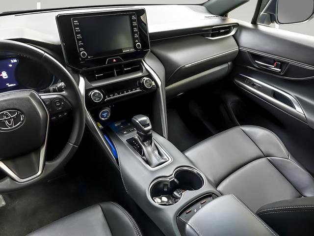 Used 2022 Toyota Venza XLE image 13