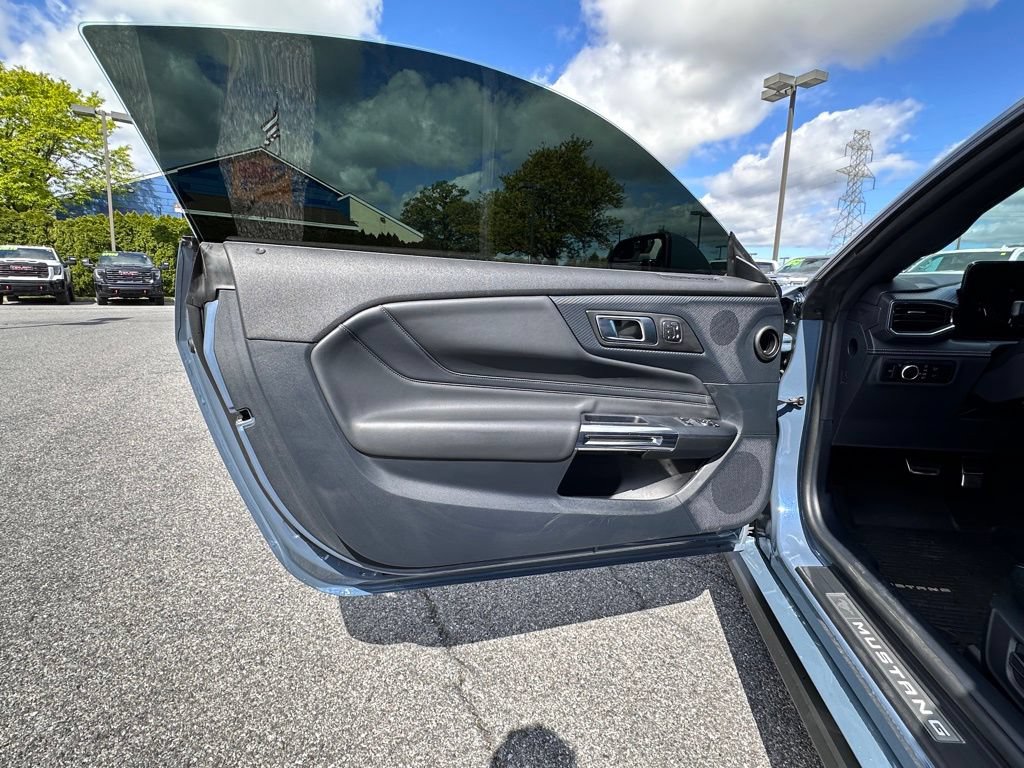 Used 2024 Ford Mustang GT Premium RWD image 19