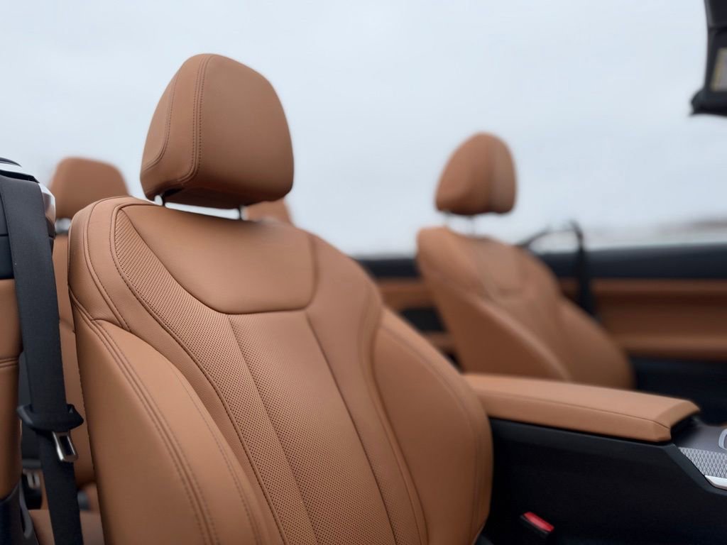 Certified 2025 BMW 440i xDrive Convertible w/ Premium Package image 15