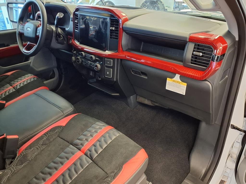 New 2025 Ford F150 XL w/ Equipment Group 103A High image 9