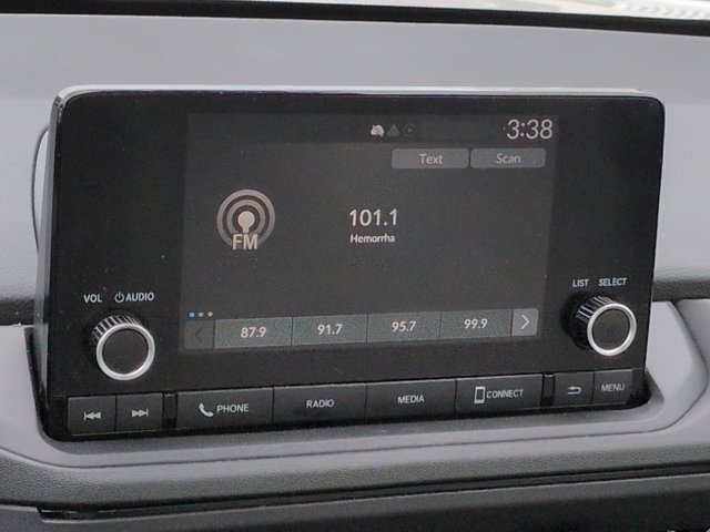 Used 2023 Honda Accord LX image 17