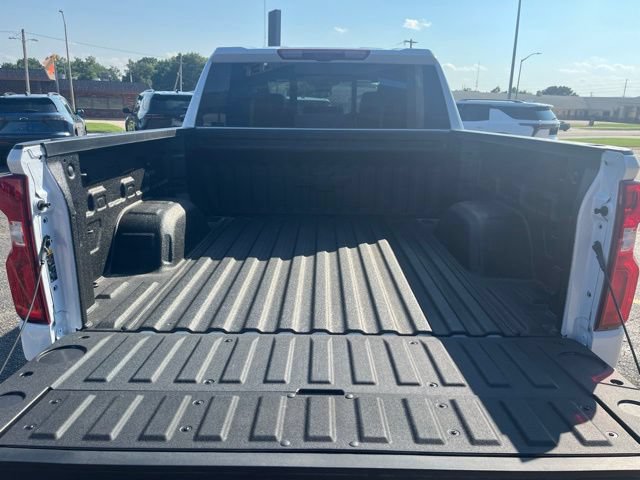 New 2026 Chevrolet Silverado 1500 High Country AWD/4WD image 10