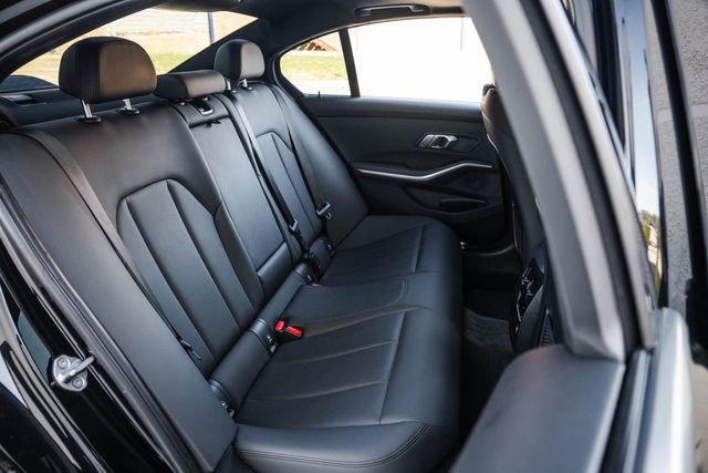 Used 2019 BMW 330i Sedan w/ Parking Assistance Package RWD image 74