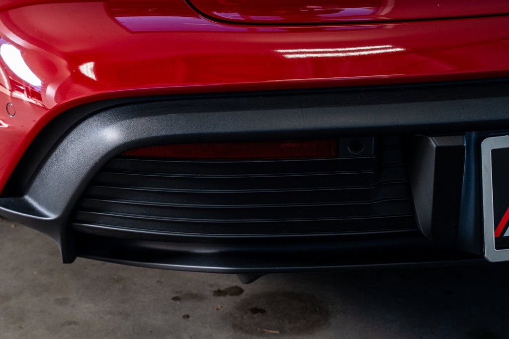 Used 2022 Porsche Taycan 4S image 25