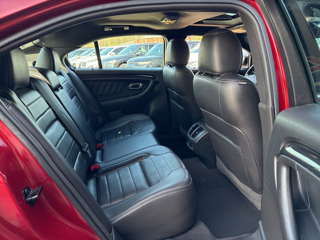 Used 2018 Ford Taurus SHO w/ Driver Assist Package AWD/4WD image 14