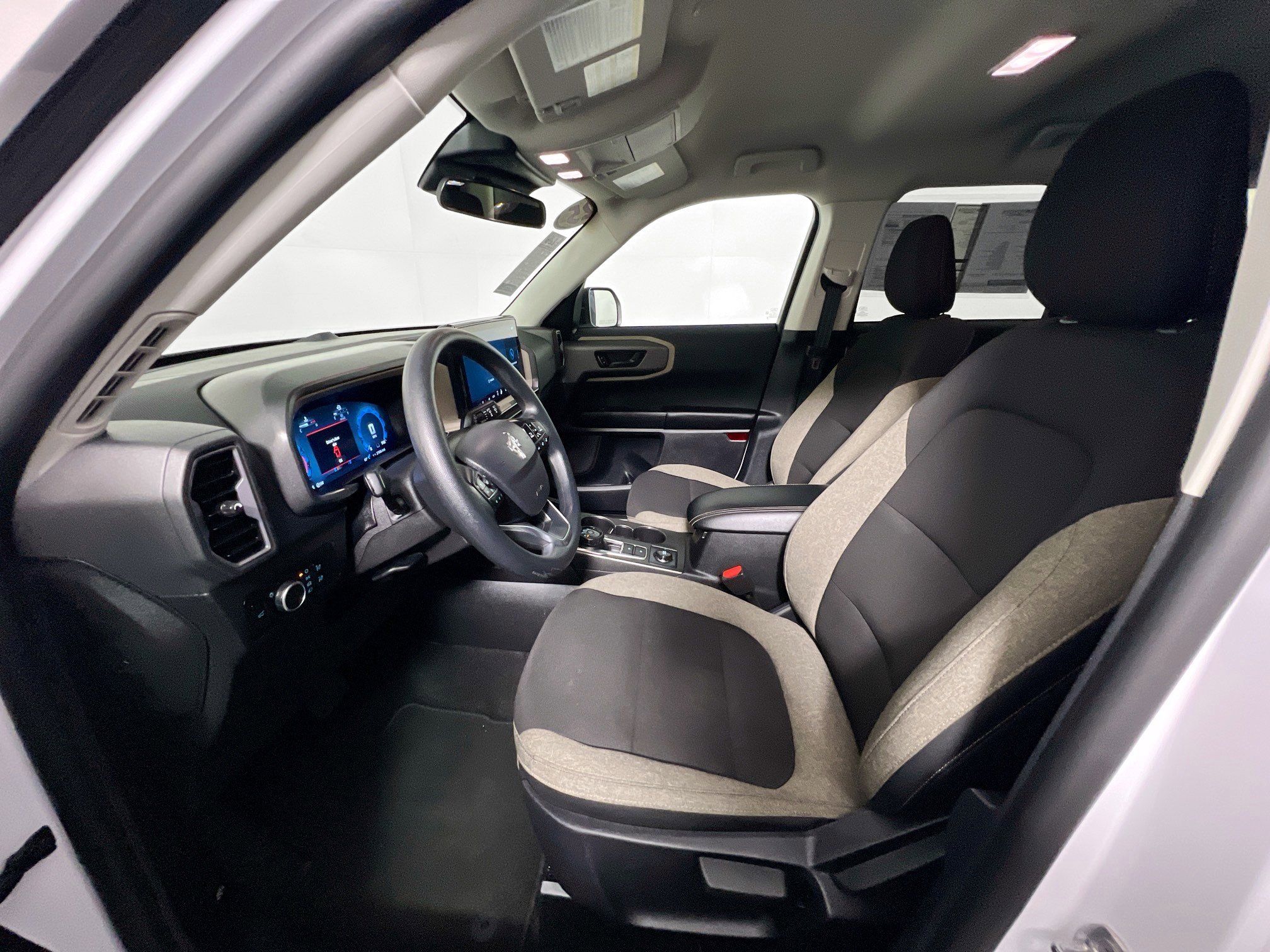 Used 2025 Ford Bronco Sport Big Bend image 14