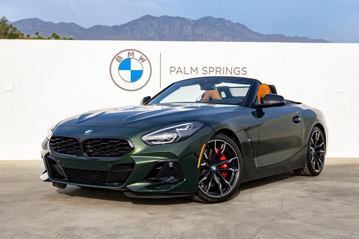 Certified 2025 BMW Z4 M40i w/ Edition image 9