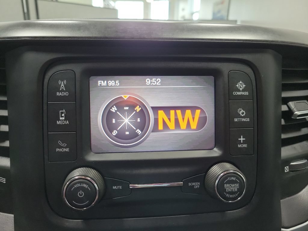 Used 2022 RAM 1500 Big Horn AWD/4WD image 43