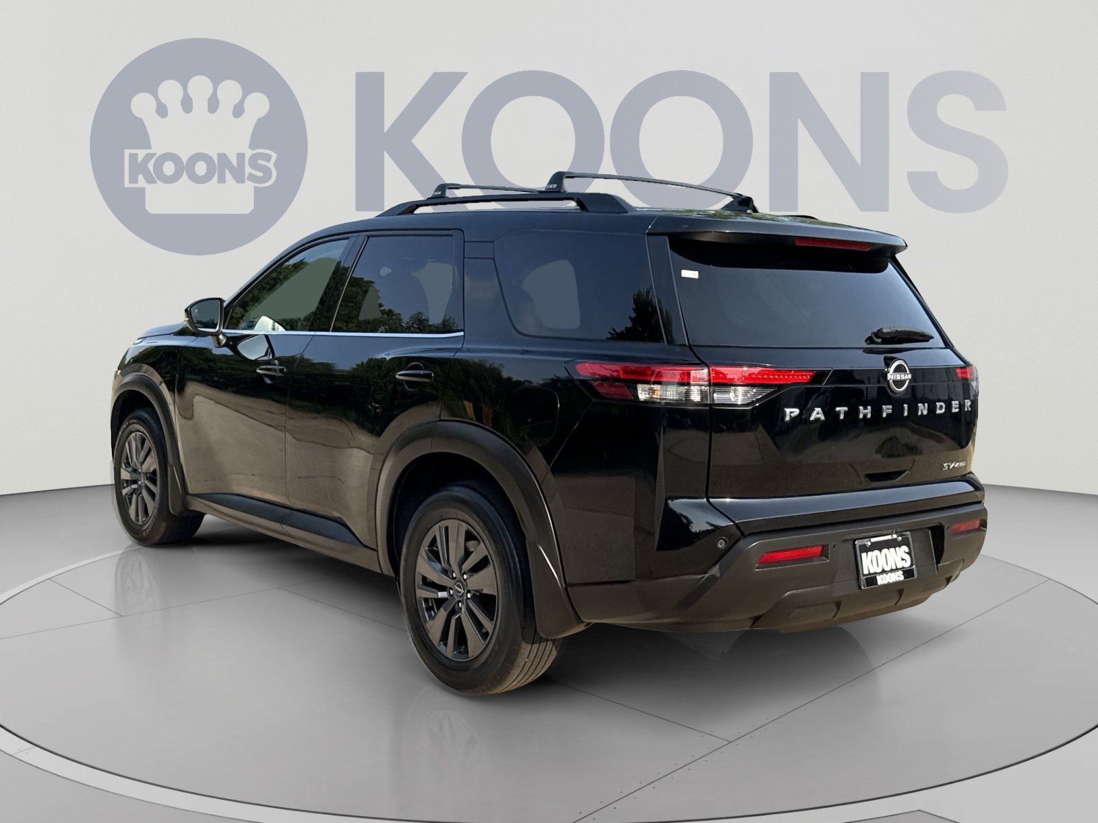 Used 2022 Nissan Pathfinder SV AWD/4WD image 4