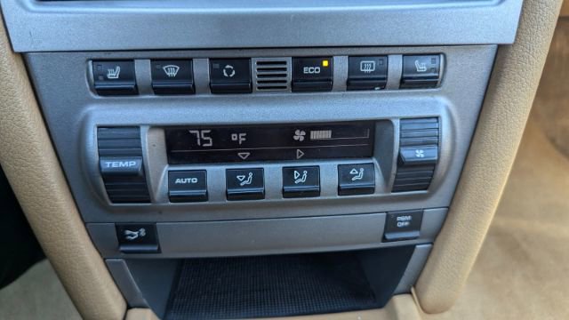 Used 2005 Porsche Boxster image 28