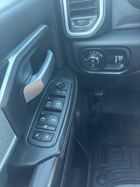 Used 2022 RAM 2500 Big Horn w/ Level A Equipment Group AWD/4WD image 19