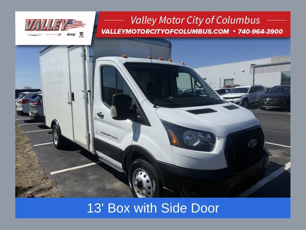 Used 2022 Ford Transit 350 DRW RWD image 1