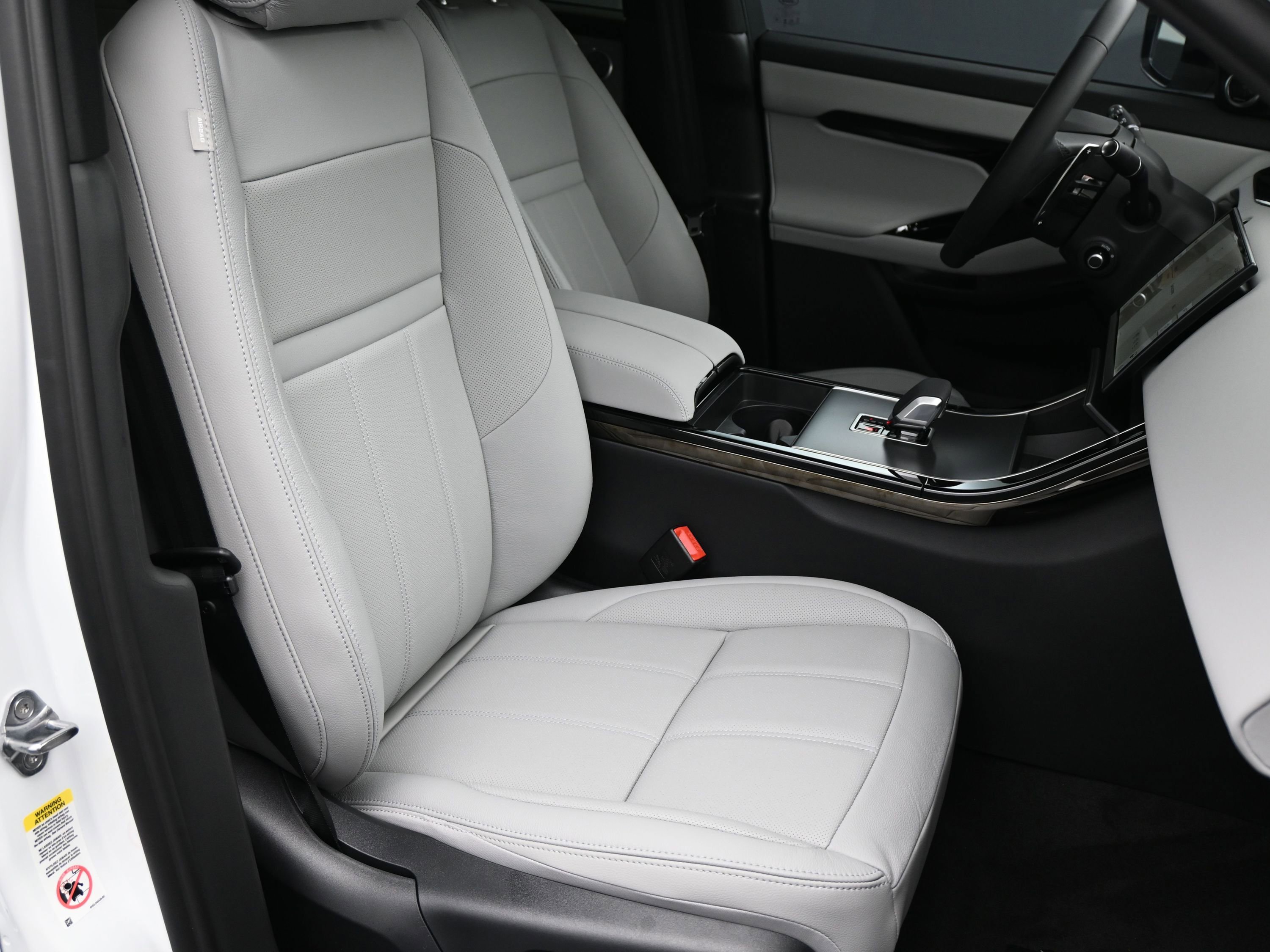 New 2026 Land Rover Range Rover Evoque S image 10
