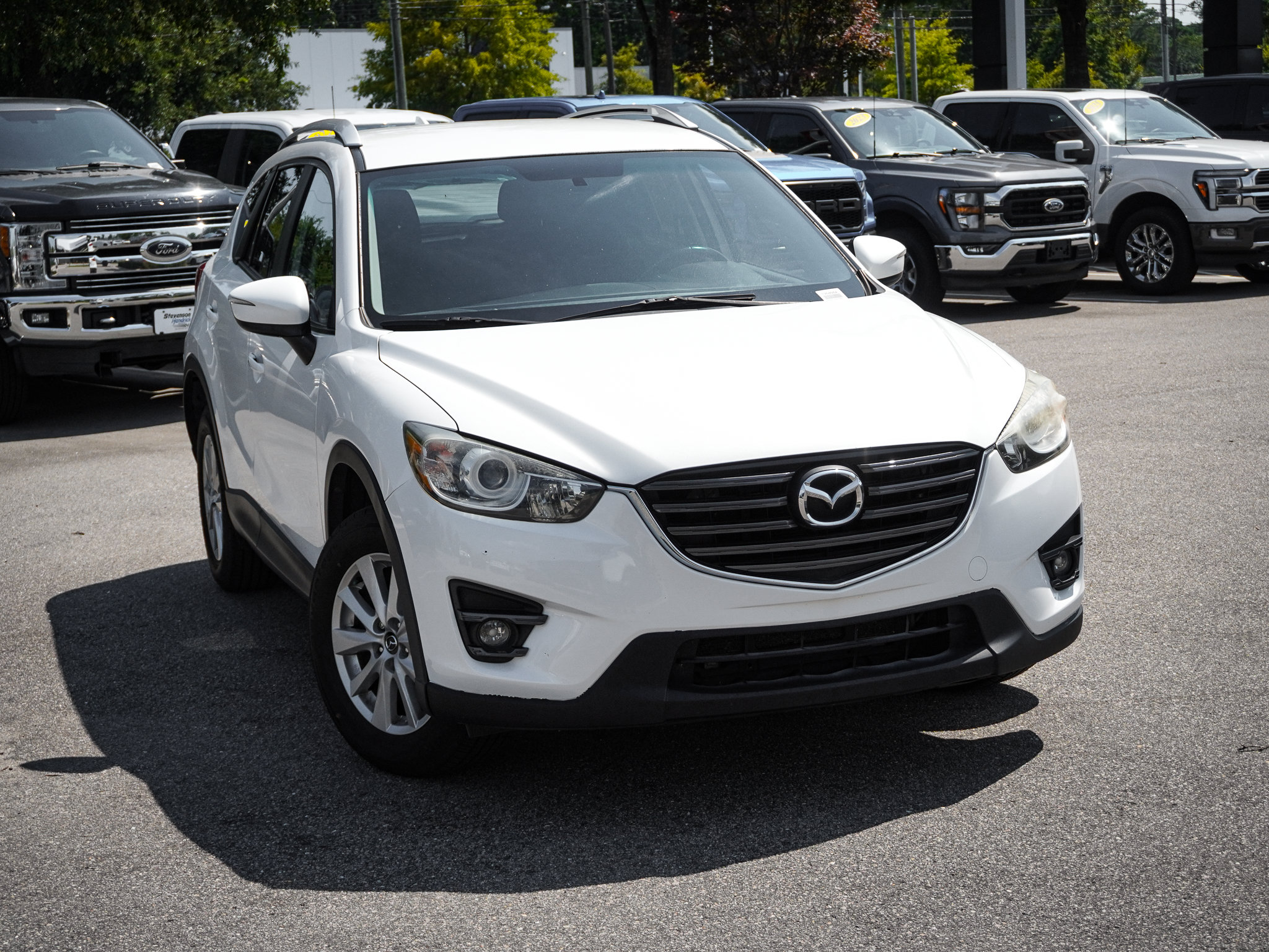 Used 2016 MAZDA CX-5 Touring FWD image 2
