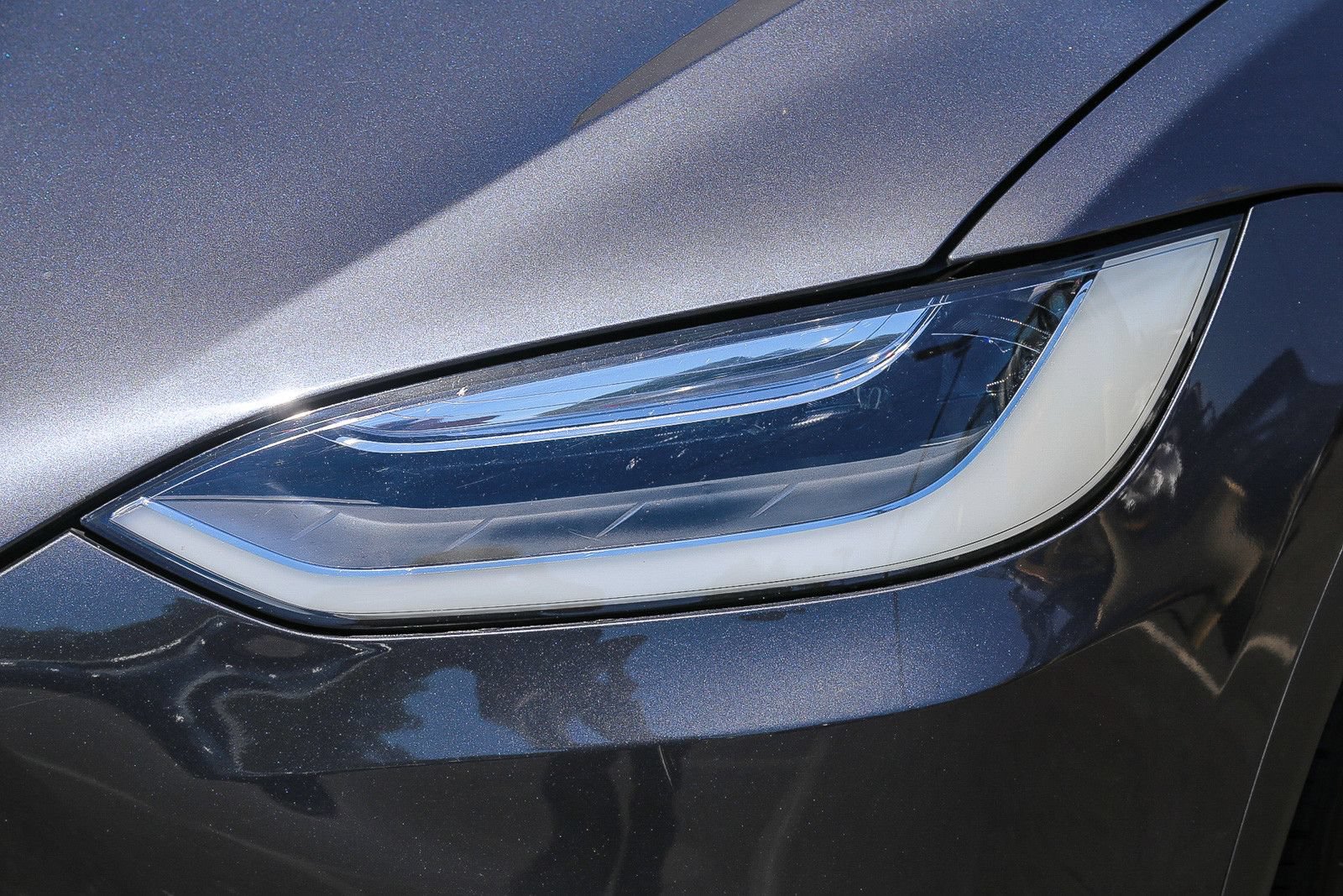 Used 2016 Tesla Model X 90D AWD/4WD image 7