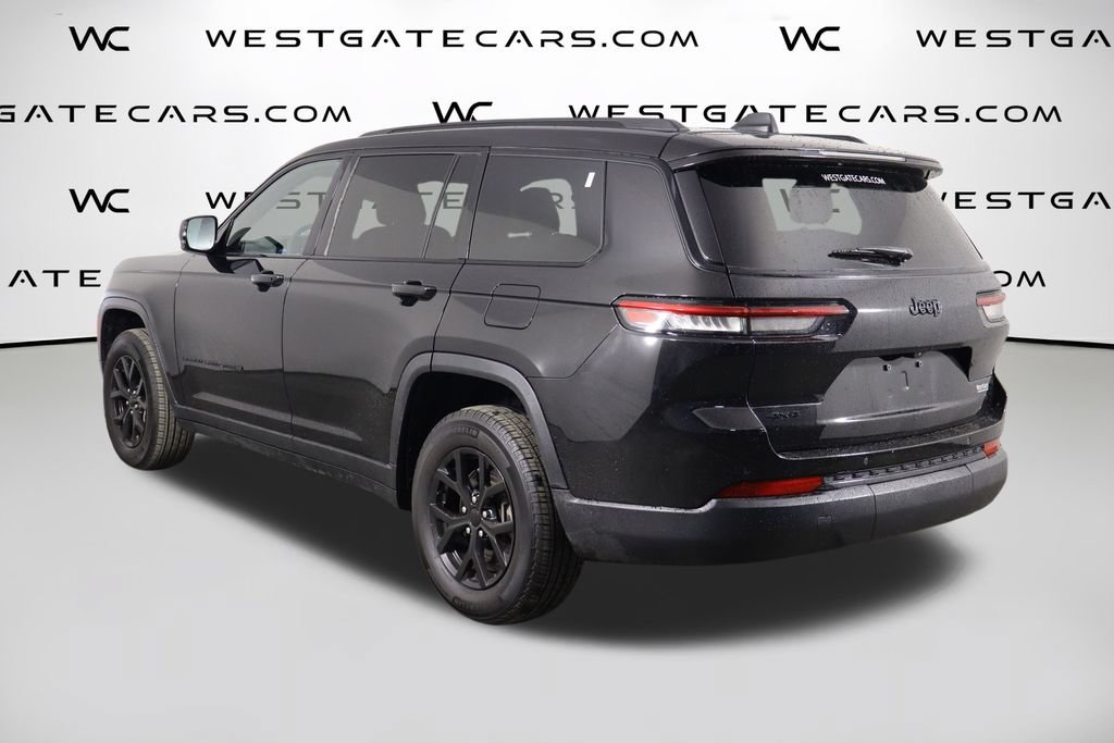 Used 2025 Jeep Grand Cherokee L Laredo AWD/4WD image 43