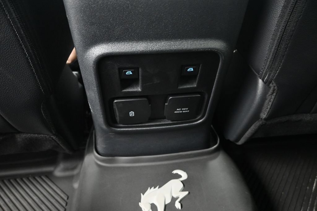 Used 2024 Ford Bronco Outer Banks w/ Sasquatch Package AWD/4WD image 19