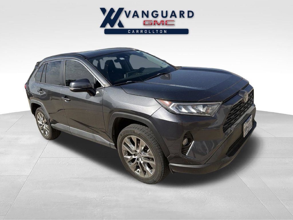 Used 2020 Toyota RAV4 XLE Premium FWD image 1