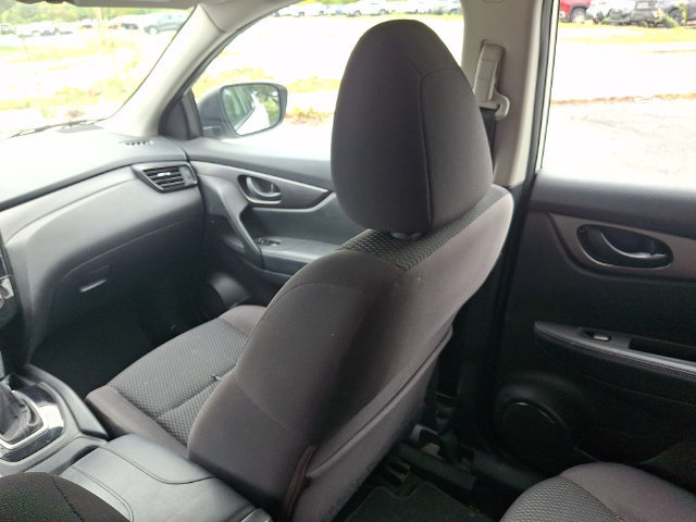 Used 2017 Nissan Rogue Sport S AWD/4WD image 16
