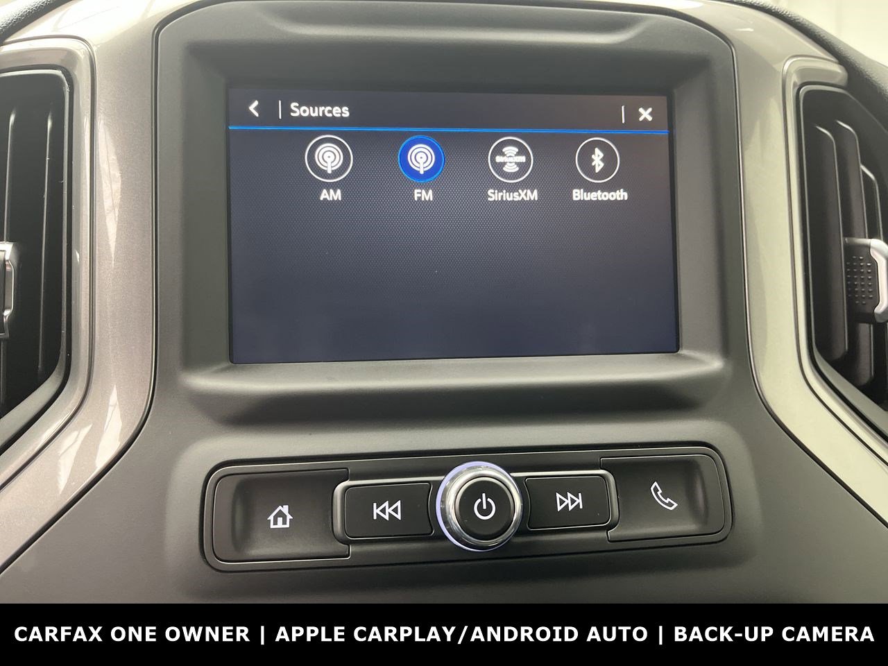 Used 2025 Chevrolet Silverado 2500 Custom w/ Custom Value Package image 18