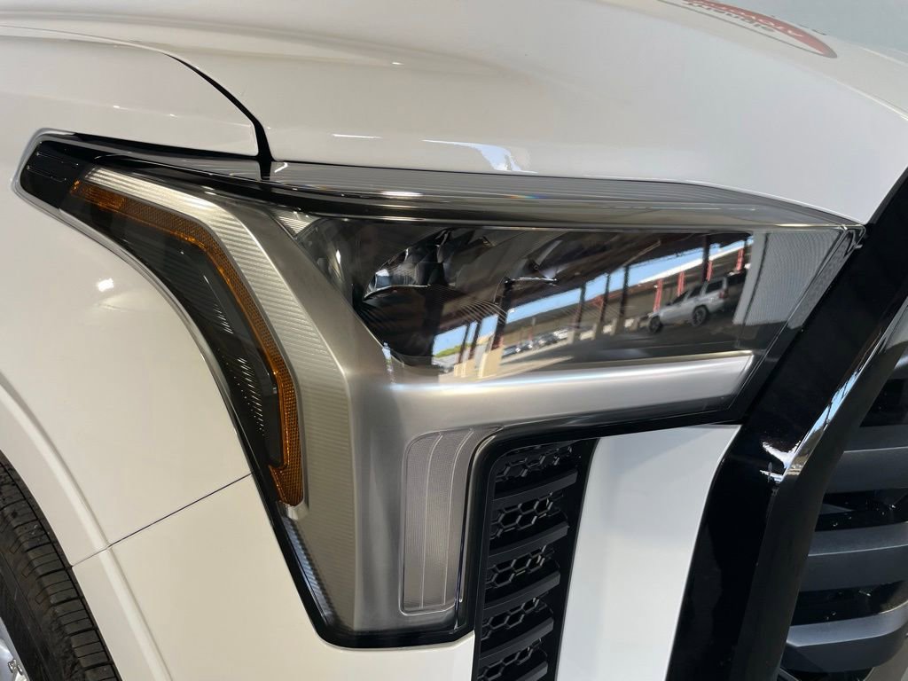 New 2026 Toyota Tundra SR AWD/4WD image 9