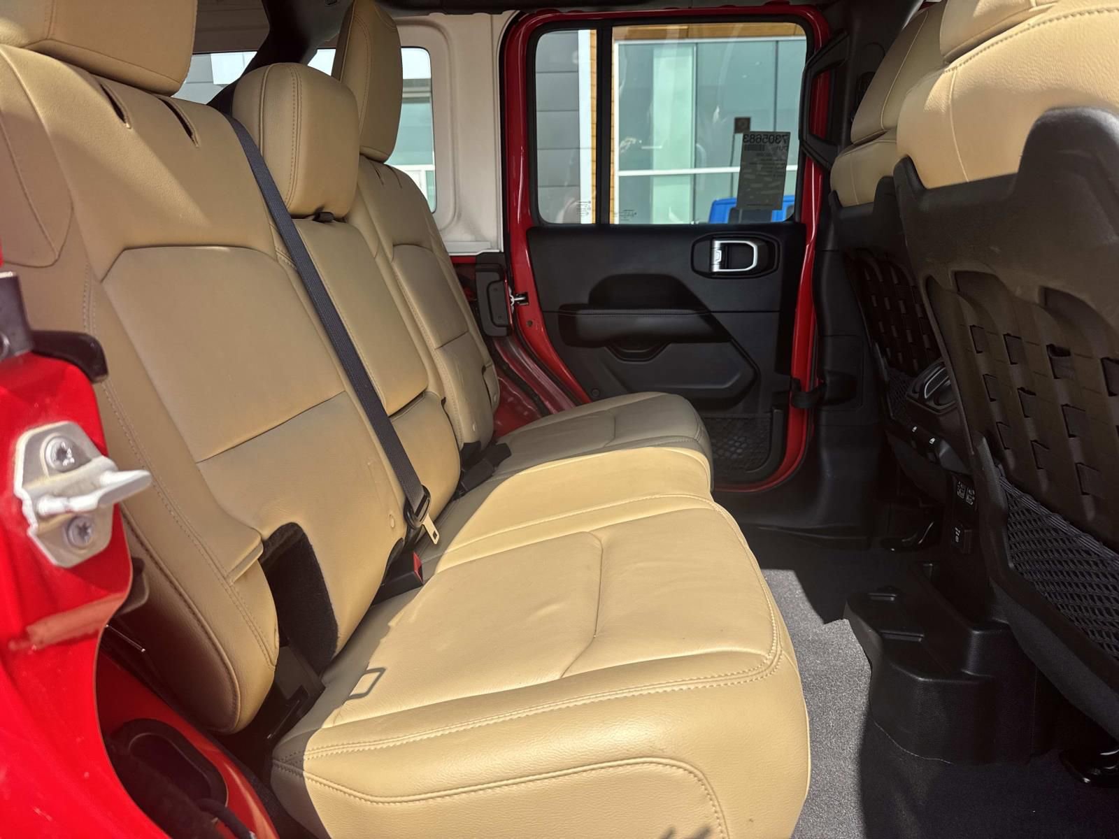 Used 2018 Jeep Wrangler Unlimited Rubicon w/ Uconnect 4C Nav & Sound Group AWD/4WD image 8