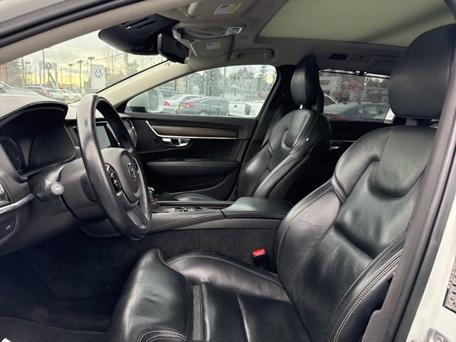 Used 2018 Volvo V90 T6 Cross Country w/ Convenience Package image 44