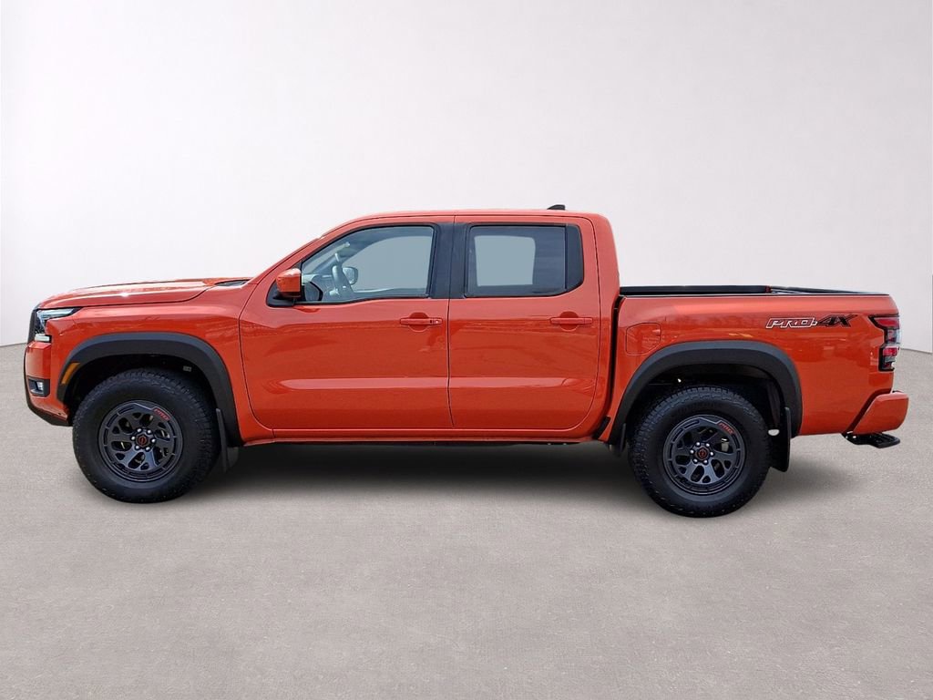 Used 2025 Nissan Frontier PRO-4X w/ Interior Protection Package image 4