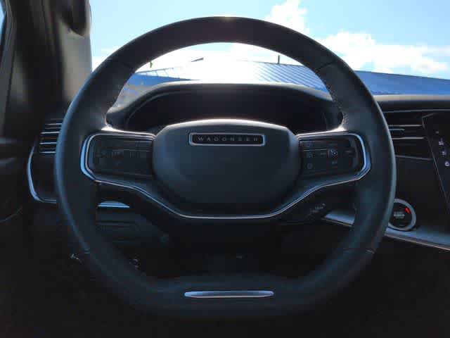 Used 2024 Jeep Wagoneer Series II AWD/4WD image 24