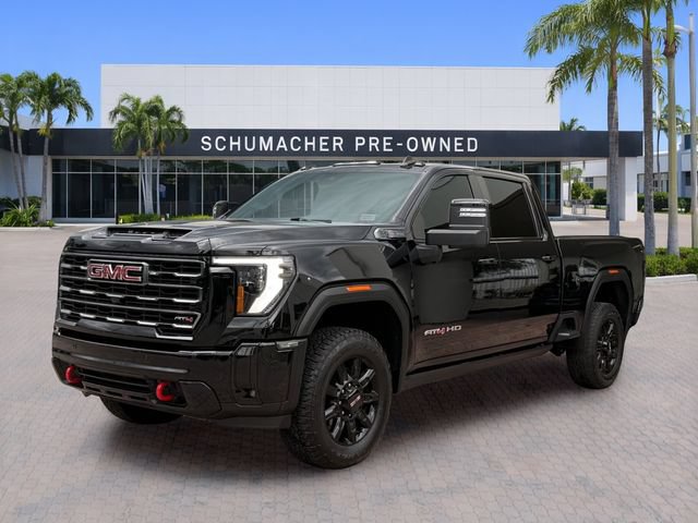 Certified 2025 GMC Sierra 2500 AT4 w/ Technology Package AWD/4WD image 3