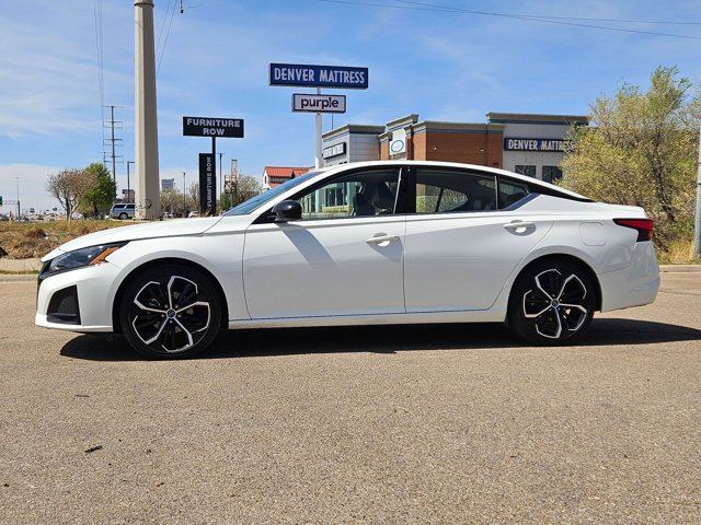 Used 2024 Nissan Altima 2.5 SR image 8