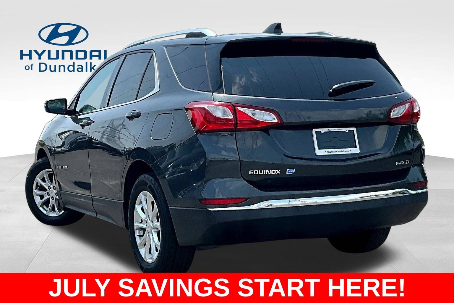 Used 2018 Chevrolet Equinox LT w/ Sun & Infotainment Package AWD/4WD image 3