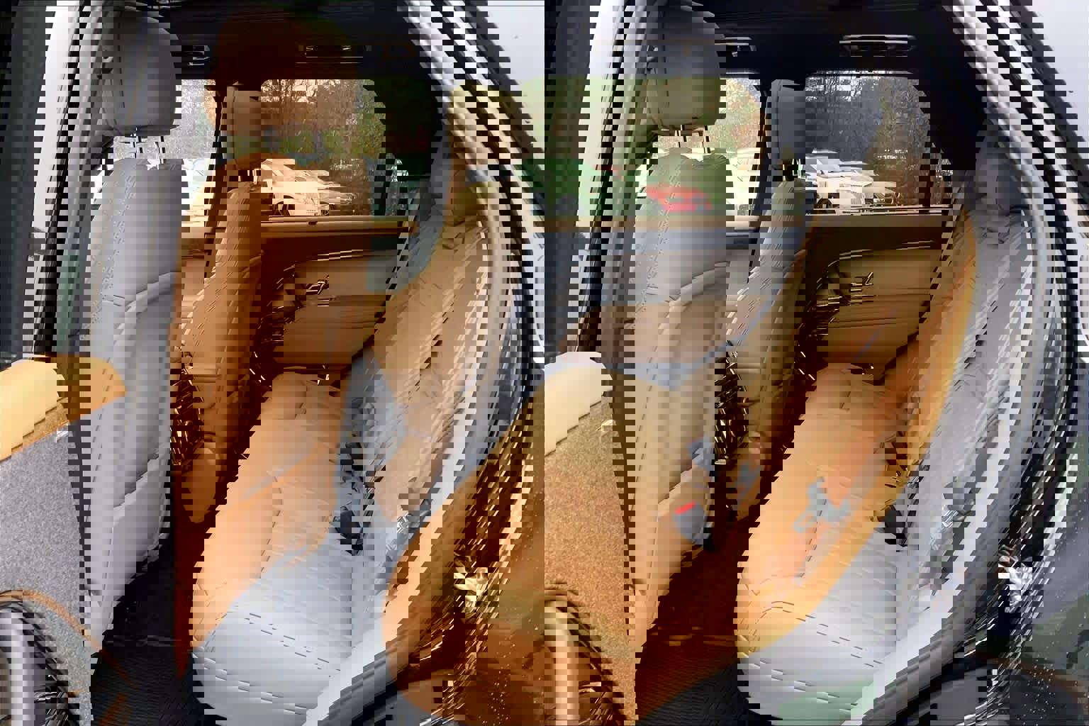 New 2026 Land Rover Range Rover Sport SE AWD/4WD image 14