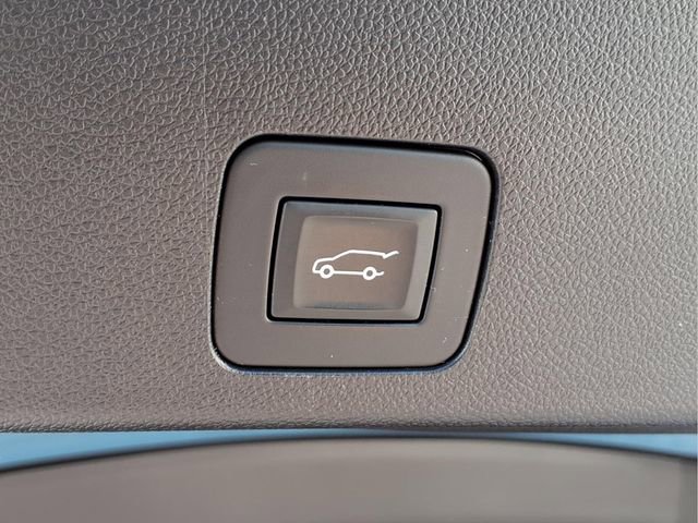 Certified 2023 Buick Encore GX Select w/ Sport Touring Package FWD image 23