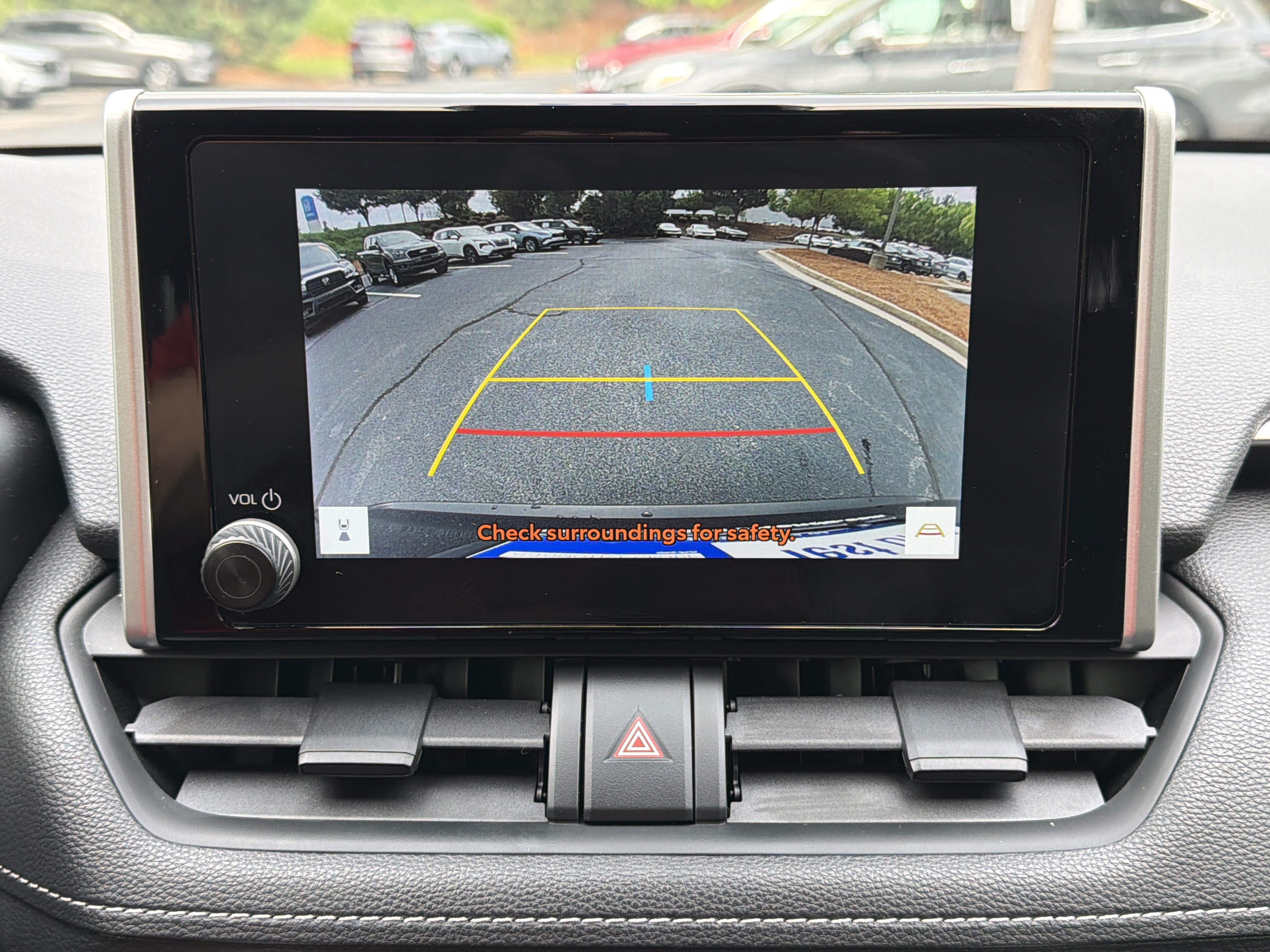 Used 2025 Toyota RAV4 XLE FWD image 6