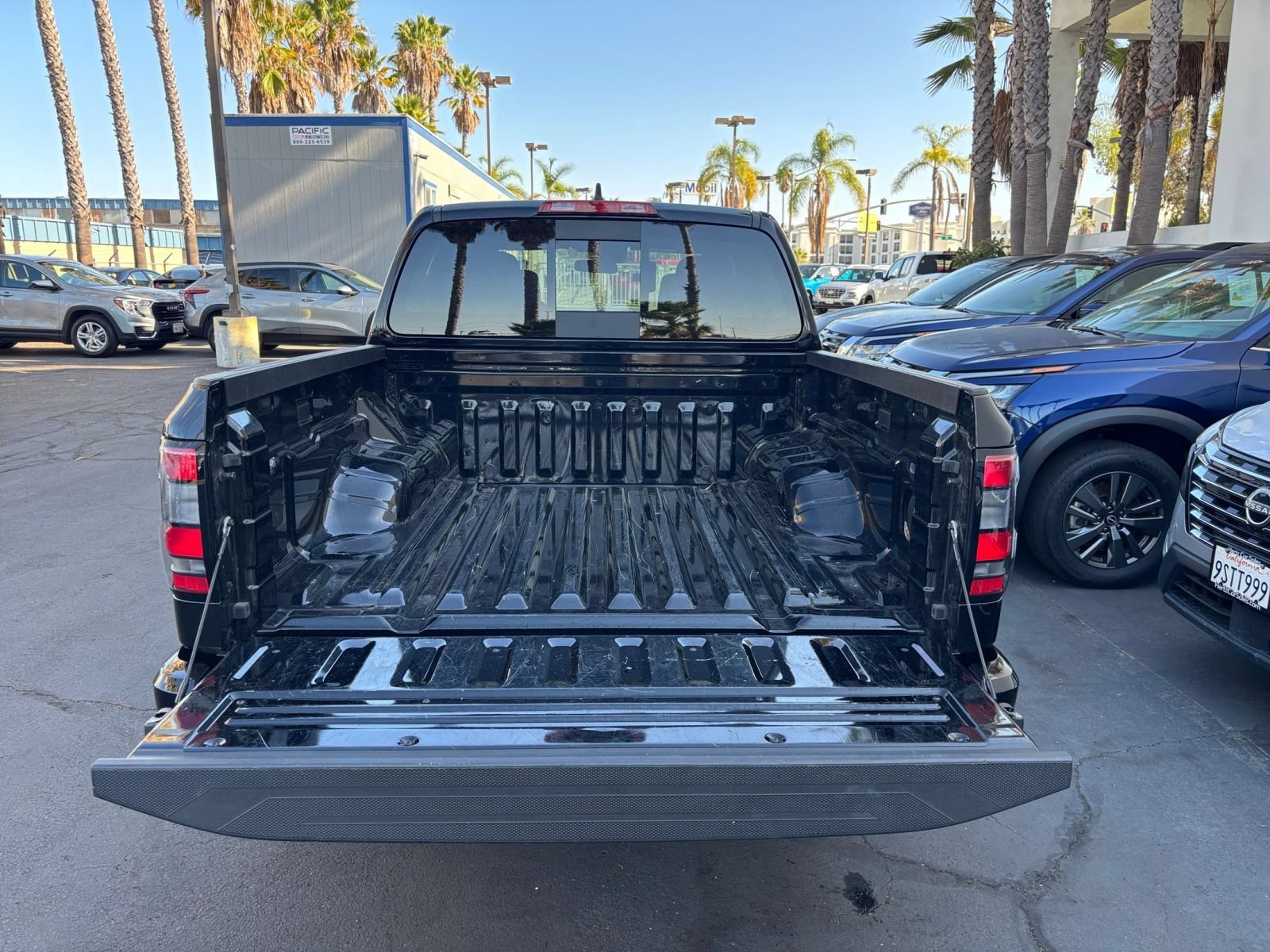 Used 2026 Nissan Frontier PRO-4X AWD/4WD image 30