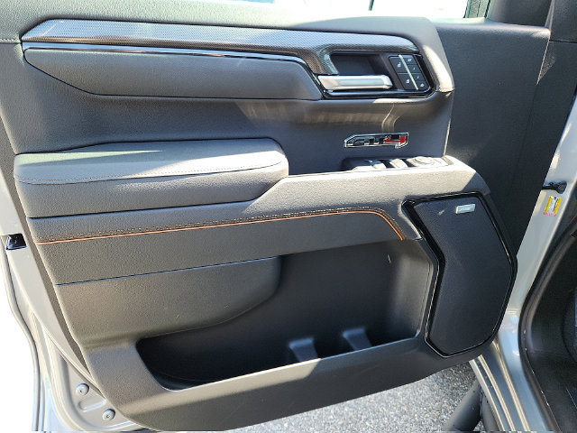 Used 2026 GMC Sierra 1500 AT4 w/ Technology Package AWD/4WD image 12