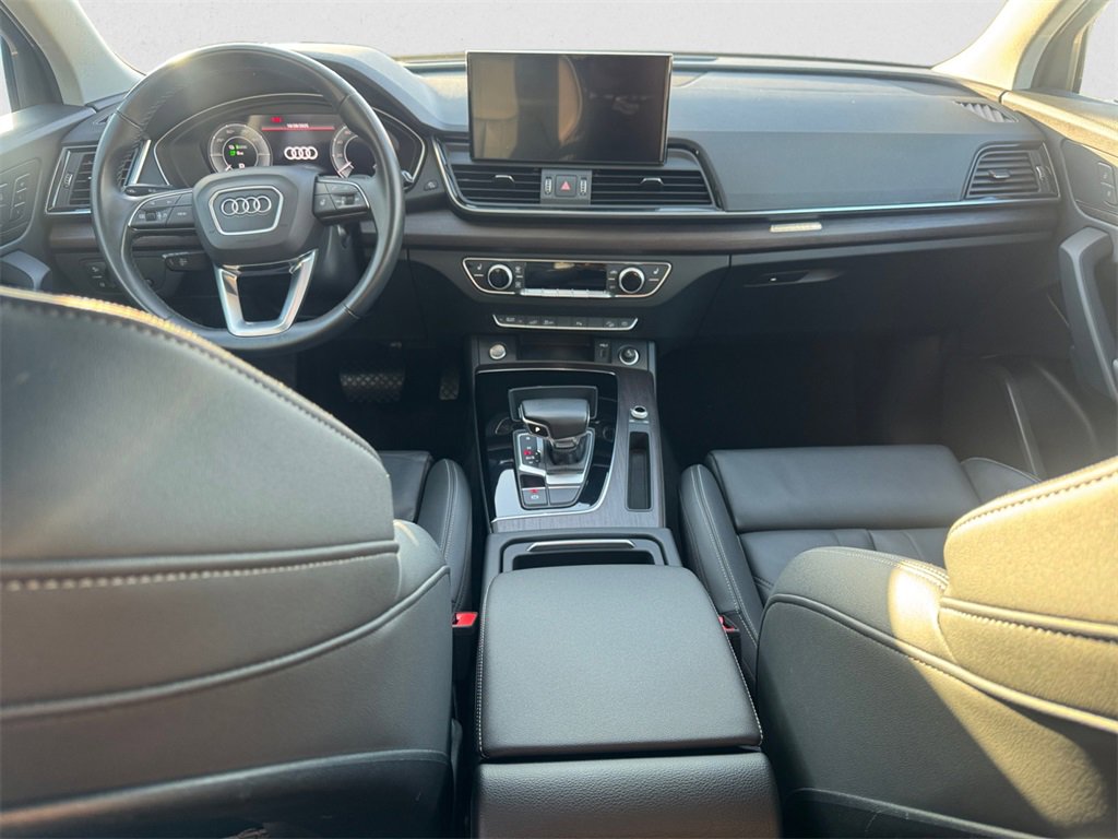Used 2022 Audi Q5 e Premium w/ Convenience Package image 10