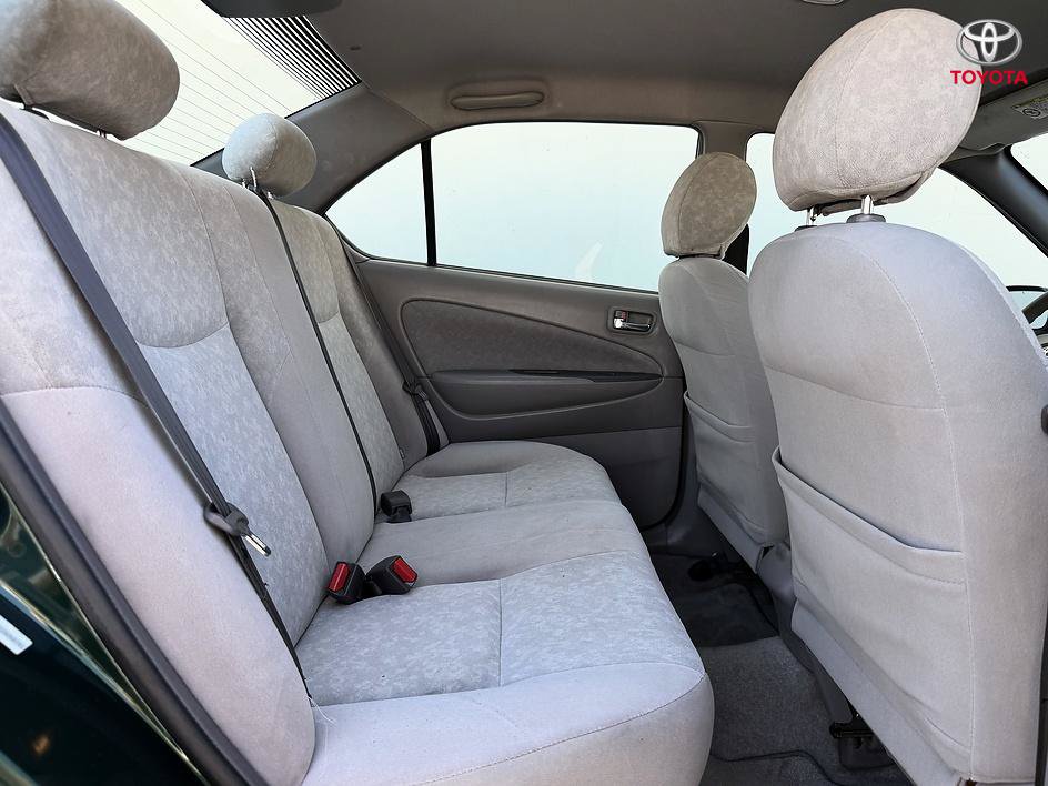 Used 2002 Toyota Prius FWD image 14
