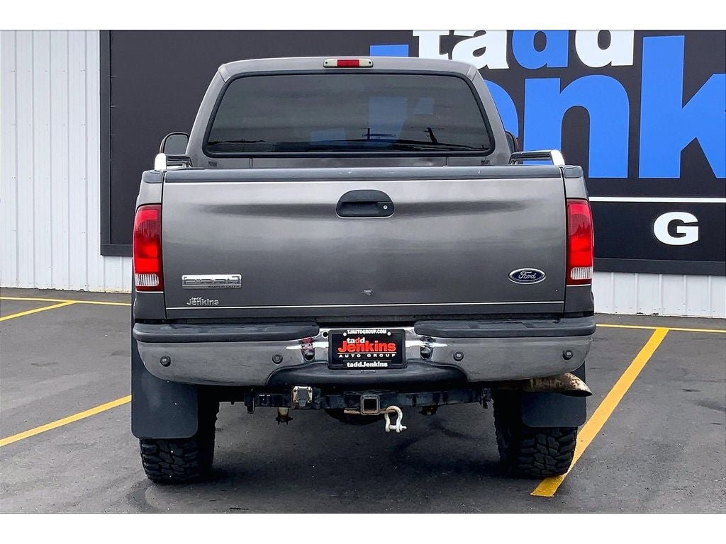 Used 2005 Ford F350 XLT AWD/4WD image 4